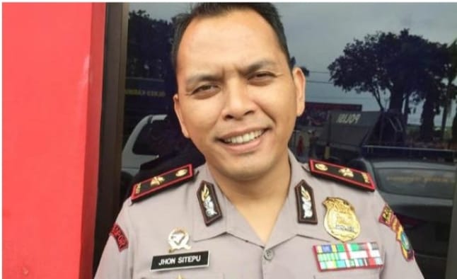 Wah hebat Kapolres Sergai AKBP John Rakuta Sitepu diduga mendekingi Bandar judi terbesar Sergai ilyas Diminta pada Kapolri copot Kapolres Sergai