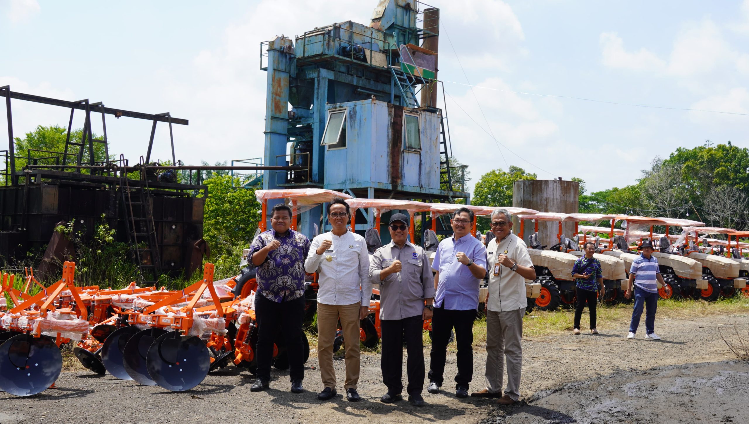 Swasembada Pangan,  Kementan Kirim RBidikatusan Alsintan ke Kabupaten OKI