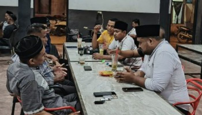 DPK APDESI dan Korcam Media Peureulak Barat Perkuat Tali Silahturahmi.