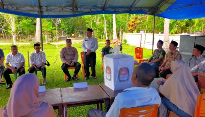 PILKADES Desa Aluebu Jalan Baroh BERLANGSUNG SUKSES.