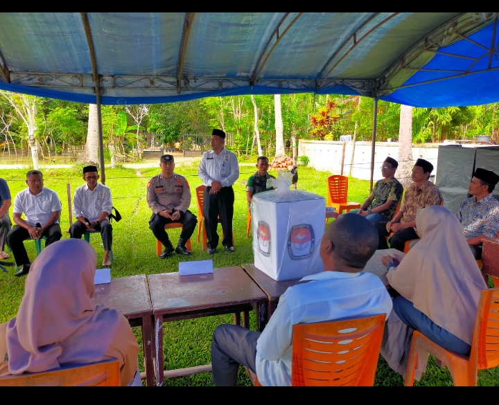 PILKADES Desa Aluebu Jalan Baroh BERLANGSUNG SUKSES.