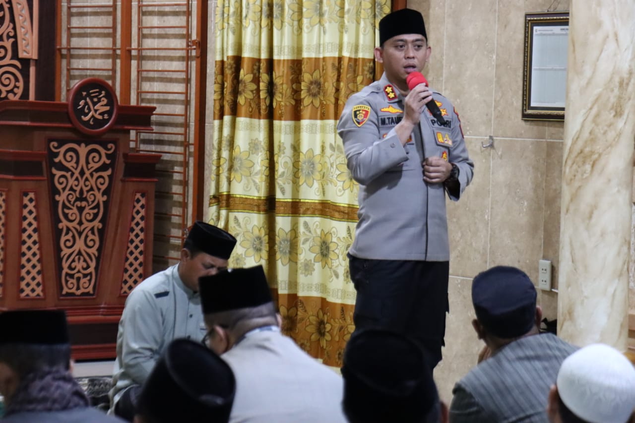 Kapolres Aceh Tengah Imbau Orang Tua Tingkatkan Pengawasan Anak Saat Safari Subuh Rabu Berkah
