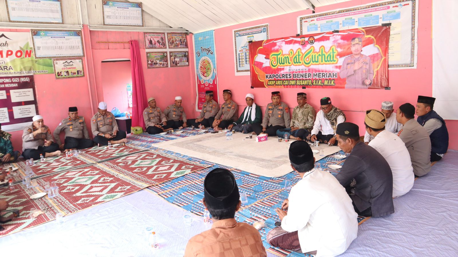 Kapolres Bener Meriah Dengarkan Aspirasi Warga Lewat Kegiatan Jumat Curhat di Kecamatan Mesidah