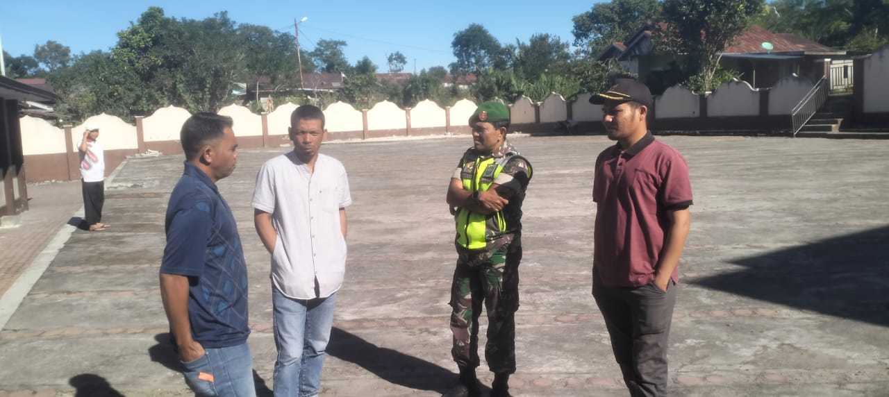 Dengan Komsos, Babinsa Himbau Masyarakat Ikut Memeriahkan HUT Kemerdekaan RI Ke-80