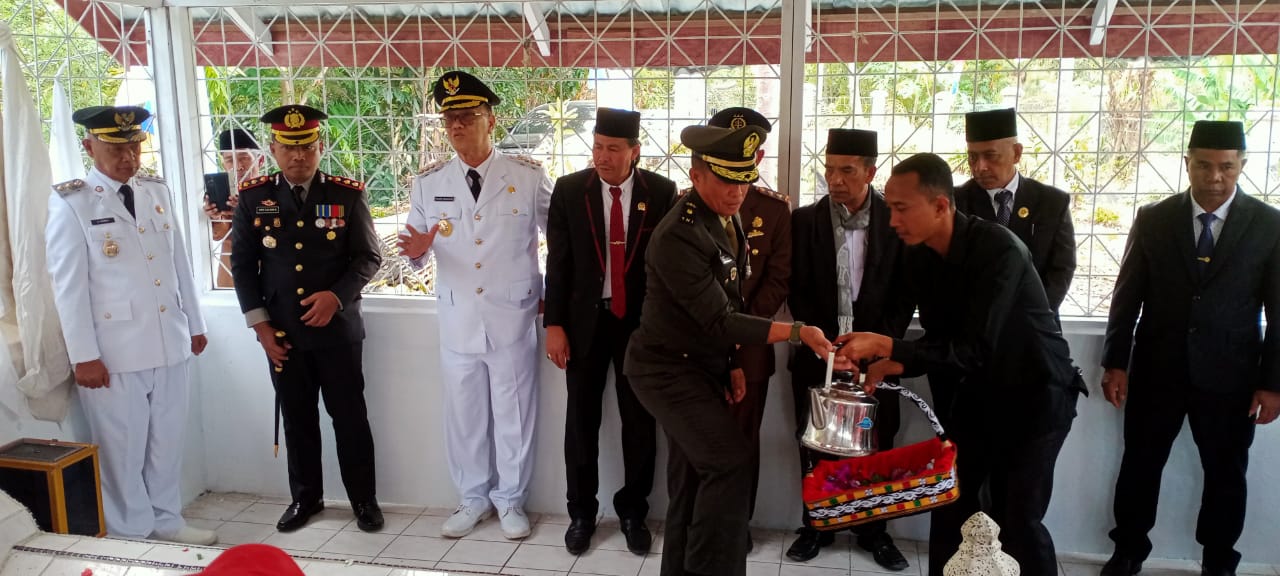 Kasdim 0119/BM Ziarah Rombongan Bersama Forkopimda Ke Taman Makam Pahlawan Datu Beru