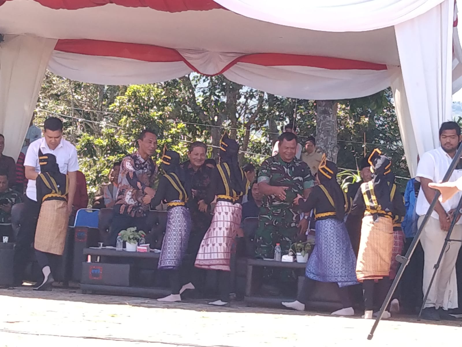 Kodim 0119/BM Hadir Dalam Kegiatan Podcast Yang Diselenggarakan RRI Takengon Di Tugu Radio RRI Rimba Raya