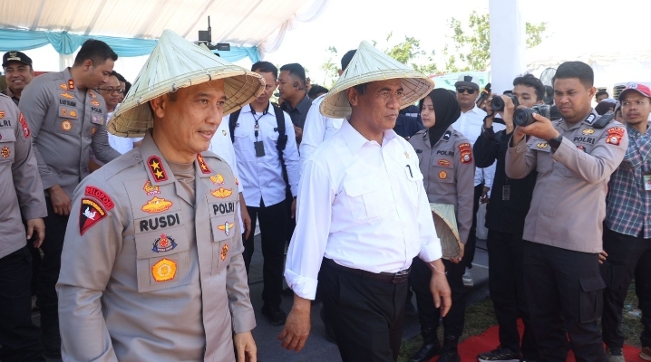 Polda Sulsel Melaksanakan Penan Raya Serentak,  Lahan Tidur Di Jadikan Lahan Produktif