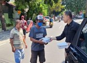 BRI Branch Office Rawamangun Gelar Kegiatan “Jumat Berkah” dengan Membagikan Makanan untuk Masyarakat Sekitar