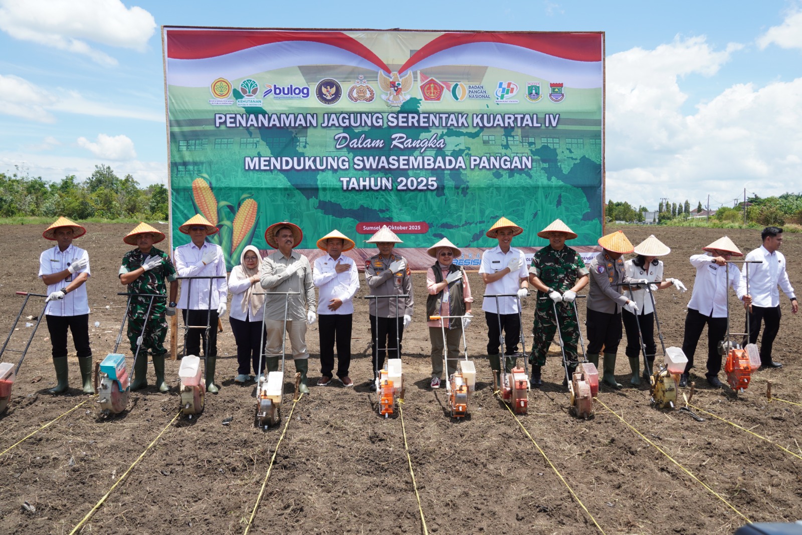 Pemkab OKI Dukung Polri Tanam Jagung Serentak Kuartal IV