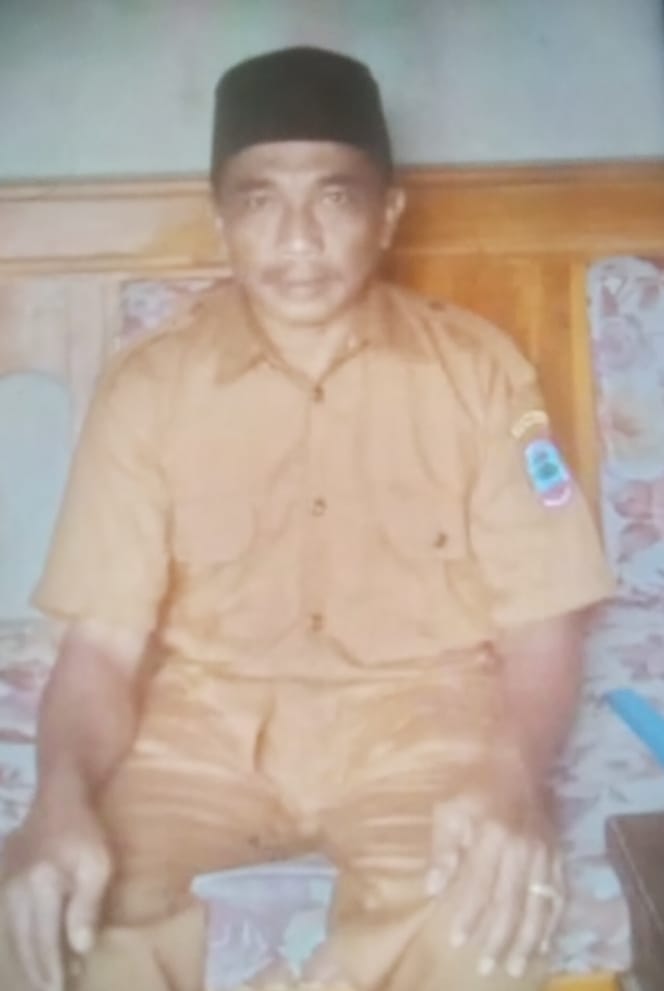 Diduga kepala dusun  Rosid Desa Bandar Dalam kecamatan sidomulyo Lampung selatan Tidak Tamat SMA 