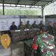 Dansatgas TMMD ke-126, Bersama Personel Laksanakan Briefing Di Posko TMMD Dansatgas TMMD ke-126, Bersama Personel Laksanakan Briefing Di Posko TMMD