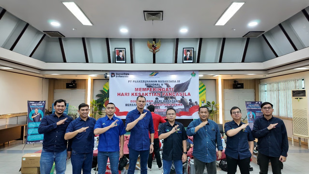 Insan Holding Perkebunan Nusantara Tanamkan Nilai Pancasila Lewat Upacara dan Donor Darah di PTPN IV PalmCo Regional V
