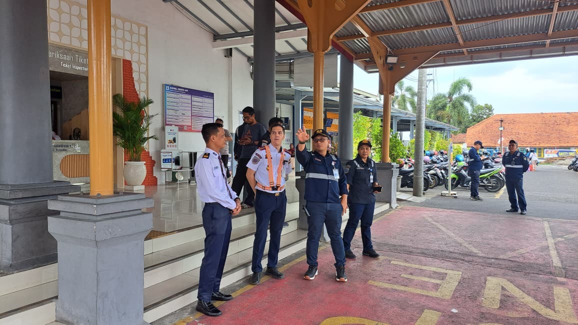 KAI Daop 8 Surabaya Optimalkan Fasilitas dan Layanan Penumpang di Stasiun Mojokerto KAI Daop 8 Surabaya Optimalkan Fasilitas dan Layanan Penumpang di Stasiun Mojokerto