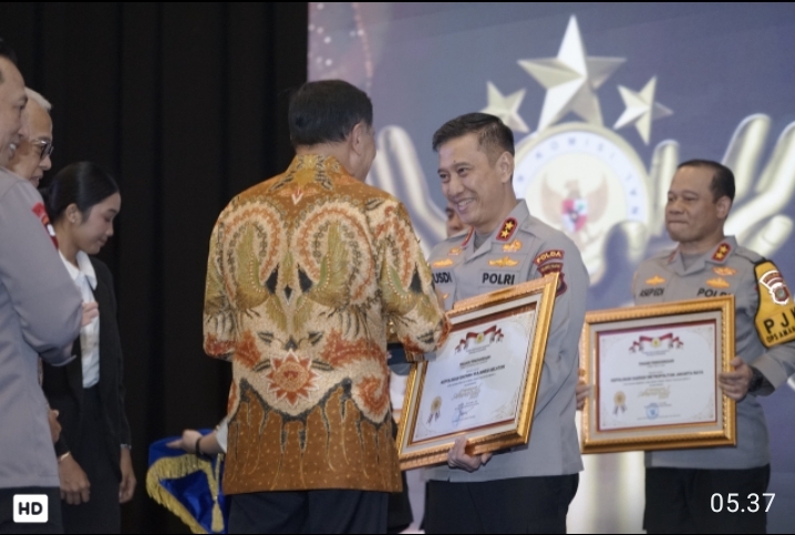 Ketulusan Serta Ikhlas Menuju Yang Terbaik Bukti Nyata Irjen Rusdi Hartono Meraih Awards Ketiga Kalinya
