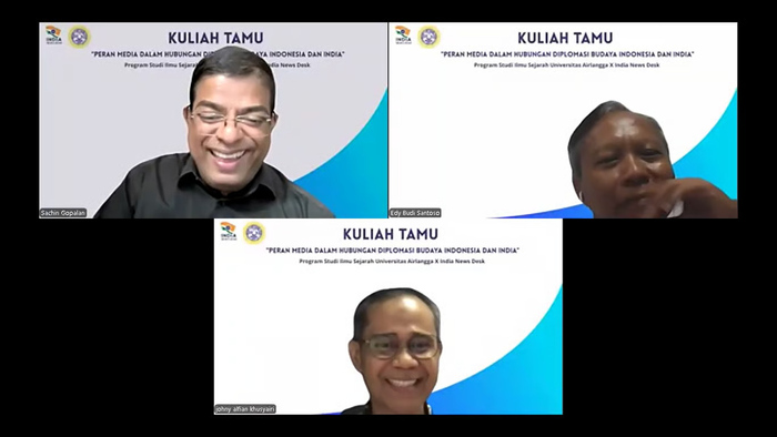 Kolaborasi Media India–Indonesia: CEO India News Desk Isi Kuliah di Unair