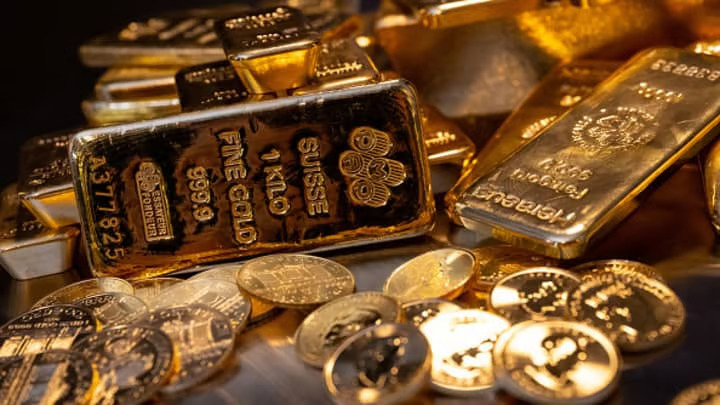 Emas Bertahan di Level .000, Ekspektasi Pemangkasan Suku Bunga The Fed Capai 80%
