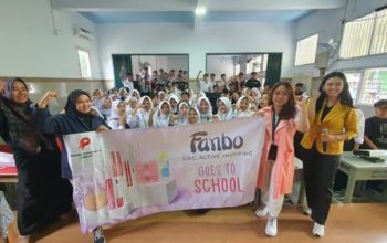 Fanbo Ajak Remaja Tampil Optimal Luar Dalam Lewat Beauty Class dan Content Creator Bareng Priska Sahanaya di SMK Puspita Persada