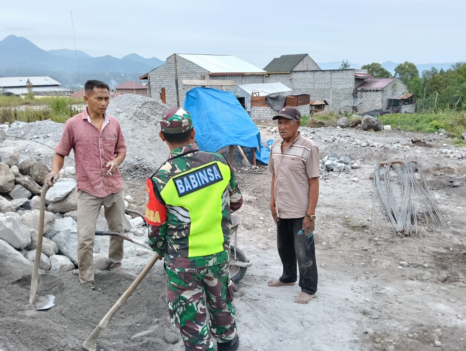 Babinsa Sebagai Ujung Tombak Satuan, Laksanakan Binter Di Wilayah Binaan