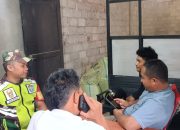 Sambangi Warga Dan Lakukan Komsos, Babinsa Koramil 04/PRG Himbau Kamtibmas