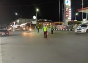 Hadir untuk Masyarakat, Sat Lantas Polres Aceh Tengah Atur Lalu Lintas di SPBU