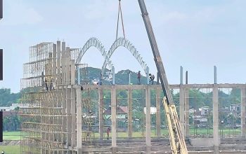 Lalai Terapkan K3, Proyek Rp16 Miliar Sport Center Bojonegoro Ancam Nyawa Lalai Terapkan K3, Proyek Rp16 Miliar Sport Center Bojonegoro Ancam Nyawa