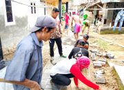 Pembangunan Paving Blok di Desa Sangiangtanjung Masi Tahap Proses Pembangunan Paving Blok di Desa Sangiangtanjung Masi Tahap Proses
