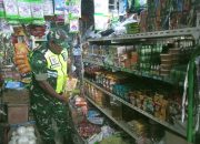 Babinsa Koramil 04/PRG Monitoring Harga Sembako, Jaga Ketersediaan Dan Stabilitas Bahan Pokok