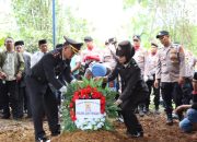 Kapolres Aceh Tengah Pimpin Pemakaman Tradisi Kepolisian Alm Bripka Ruhdi Fitrah