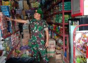 Babinsa Monitoring Ke Sejumlah Pedagang, Antisipasi Kenaikan Harga Sembako Babinsa Monitoring Ke Sejumlah Pedagang, Antisipasi Kenaikan Harga Sembako