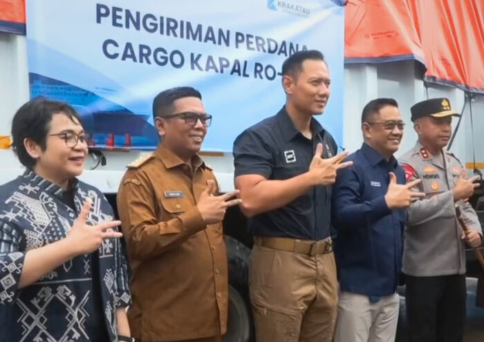 Krakatau Steel dan Menko Infrawil, AHY Meresmikan Jalur Logistik Multimoda Cilegon