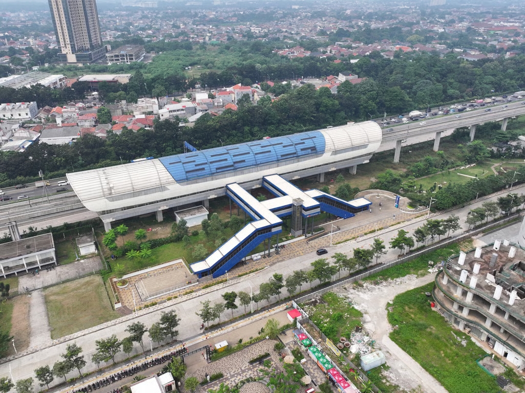 Nikmati Beragam Destinasi Menarik di Jabodebek Lebih Mudah Bersama LRT Jabodebek