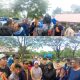 Bantuan Sembako dari Ibu Melani Subarni Ringankan Beban Pengungsi Kampung Uning Mas, Bener Meriah