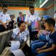 Semakin Melayani Sepenuh Hati, Direktur Utama KAI Bobby Rasyidin Menyapa Langsung Pelanggan di Wilayah Daop 1 Jakarta