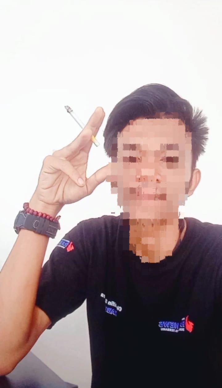 Diduga Oknum Wartawan inisial Ok Serta Rekan Tim inisial Md Banyak Di Cari Orang Baik Tanya Via telfon Dan Datang Kerumah Bibik Tiri Nya oki