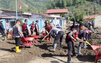 Sinergi Untuk Negeri, Polres Aceh Tengah Bersama Sat Brimob dan Aliansi GMNI Pulihkan Fasilitas Publik