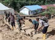 TNI–Polri di Aceh Tengah Gotong Royong Pulihkan Sekolah dan Puskesmas Terdampak Bencana Alam