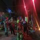 Anggota Koramil 01/Bandar Kawal Pendistribusian Gas LPG 3 Kg Sampai Ke Masyarakat 