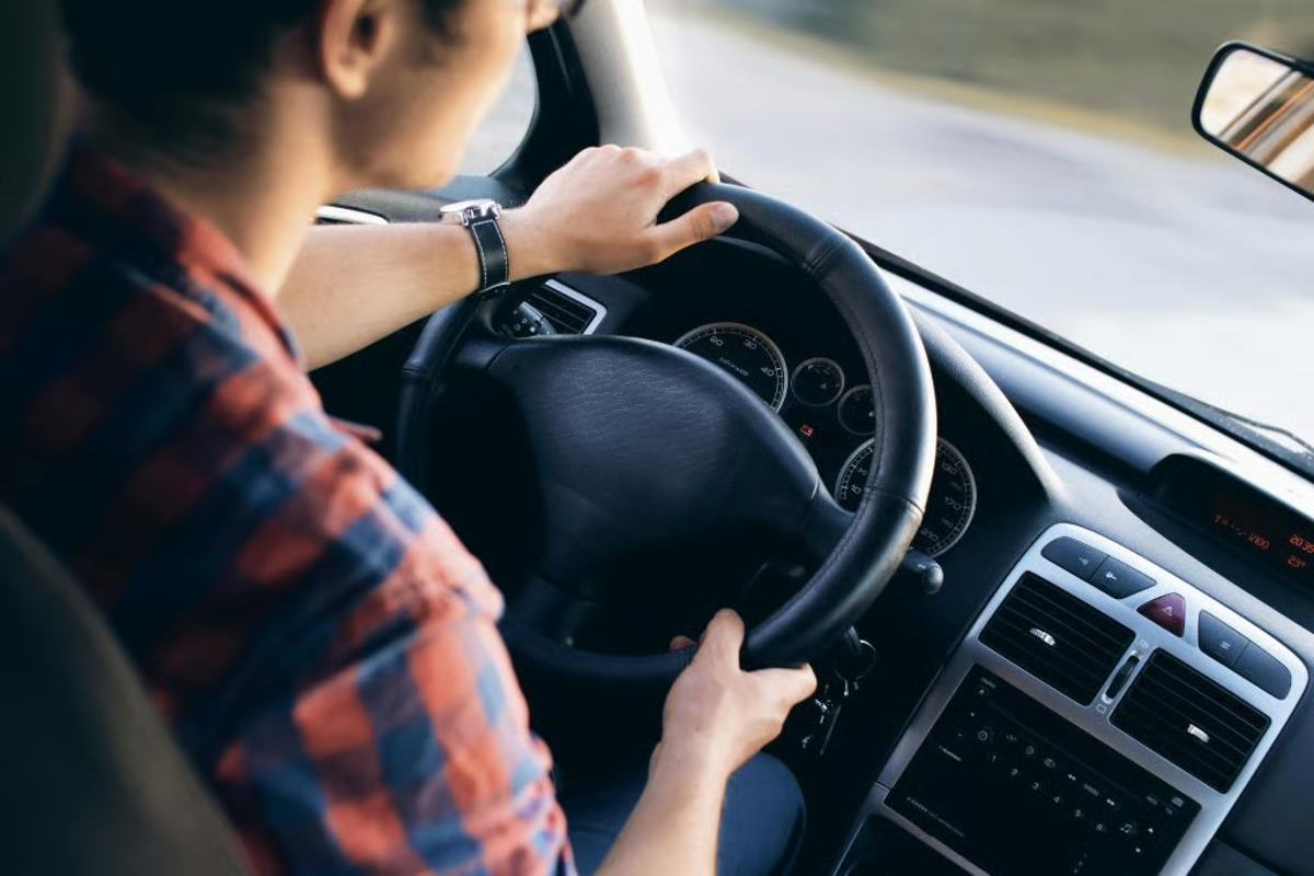 Bagaimana Menentukan Budget yang Realistis untuk Mobil Baru?