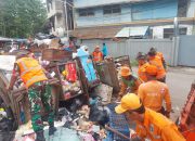 Satgas Sampah Kodim 0502/JU Bergerak Cepat Tangani Darurat Sampah Di Wilayah Jakarta Utara Dan Kepulauan Seribu