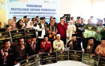 Kapolres Aceh Tengah dan Forkopimda Dampingi Kunjungan Kerja Menteri Pendidikan Dasar dan Menengah RI Kapolres Aceh Tengah dan Forkopimda Dampingi Kunjungan Kerja Menteri Pendidikan Dasar dan Menengah RI