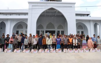 Polres Aceh Tengah Salurkan Bantuan kepada 40 Warga Kampung Mongal dan Personel Terdampak Kebakaran Polres Aceh Tengah Salurkan Bantuan kepada 40 Warga Kampung Mongal dan Personel Terdampak Kebakaran