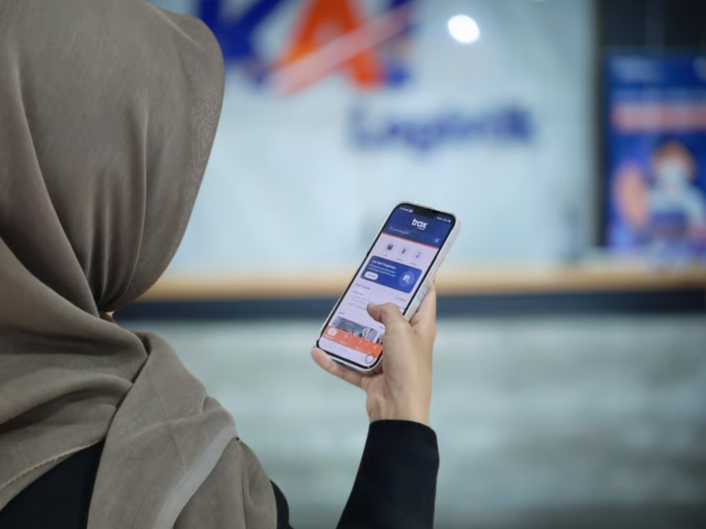 Transformasi Digital Perkuat Kinerja, Penggunaan Aplikasi KAI Logistik Trax Terus Meningkat