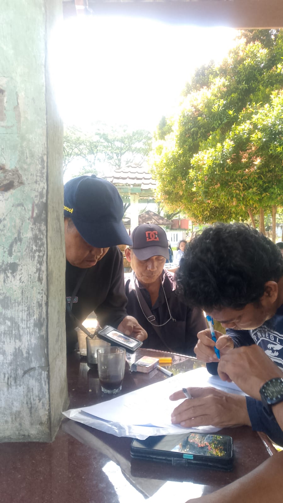 Diduga Rangkap Jabatan dan Hina Insan Pers, Oknum BPD Cibaliung Dilaporkan ke Polres Pandeglang