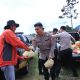 Mahasiswa STIK-PTIK Angkatan 83 Bagikan Daging Meugang dan Bansos Kapolri di Pengungsian Jamur Ujung