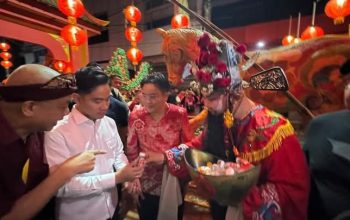 Meriahkan Pasar Imlek Semawis, Wapres Ajak Rawat Tradisi dan Keberagaman