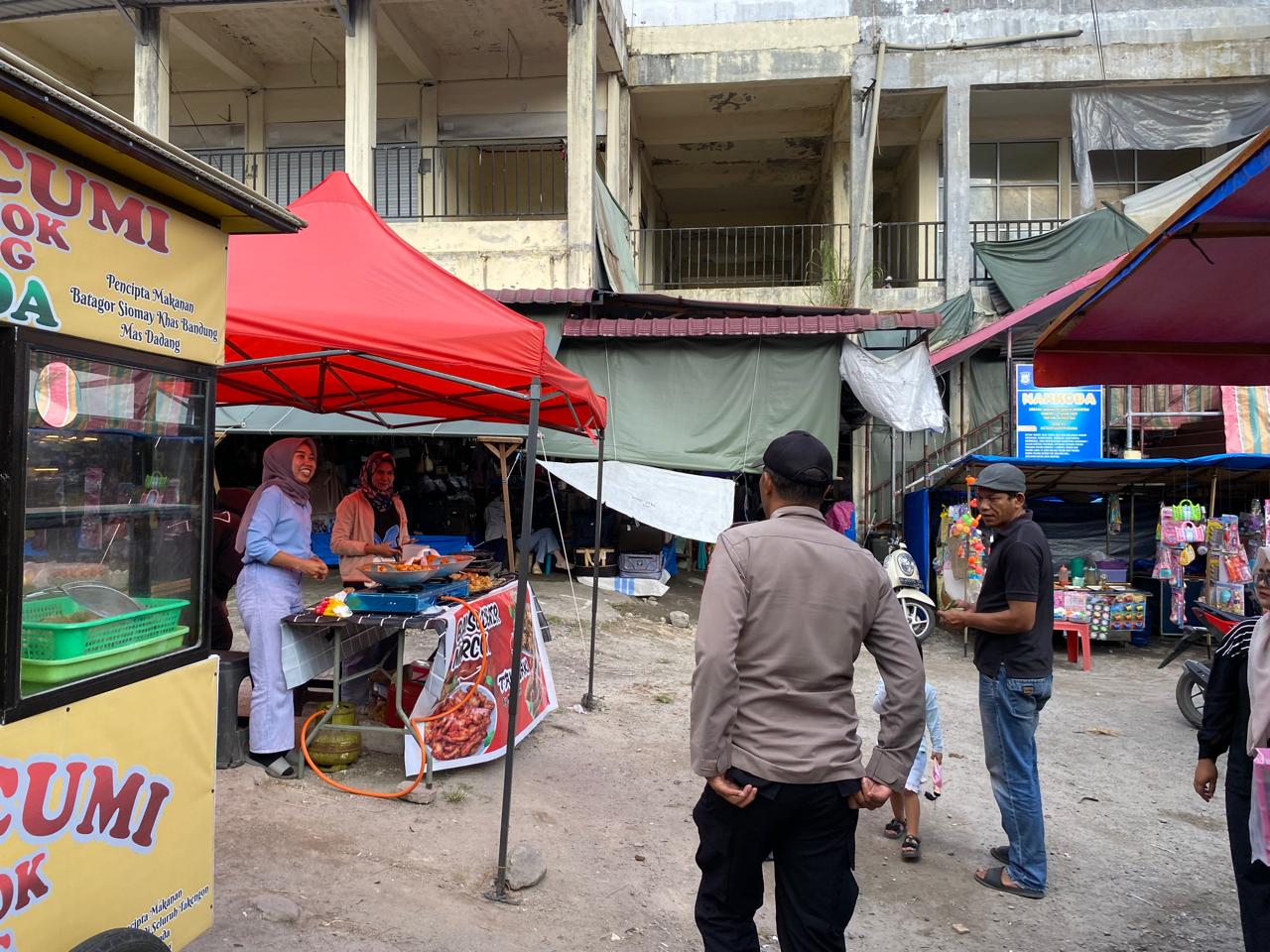 Patroli Humanis Sat Binmas, Warga Diajak Lebih Waspada dan Tidak Tampilkan Barang Berharga Berlebihan