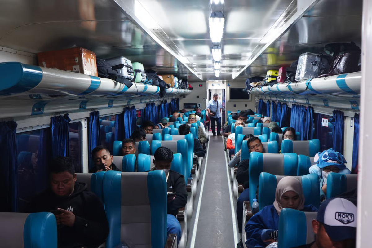 Libur Tahun Baru Imlek 2577, KAI Divre III Palembang Sediakan 16.008 Tempat Duduk