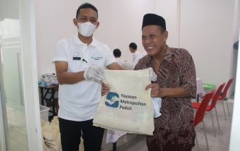 Metland Hotel Cirebon Gelar Bakti Sosial & Pemeriksaan Kesehatan Gratis dalam Rangka HUT ke-12 Metland Hotel Cirebon Gelar Bakti Sosial & Pemeriksaan Kesehatan Gratis dalam Rangka HUT ke-12