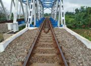 Gempa Pacitan, 11 Perjalanan KA di Daop 7 Madiun Dihentikan Perjalanannya Gempa Pacitan, 11 Perjalanan KA di Daop 7 Madiun Dihentikan Perjalanannya