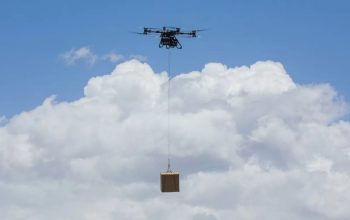 Distribusi Material Konstruksi ke Area Terpencil dengan DJI FlyCart 100